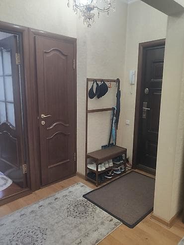 4 комнаты, 77 м², 105 серия, 4 этаж, Старый ремонт