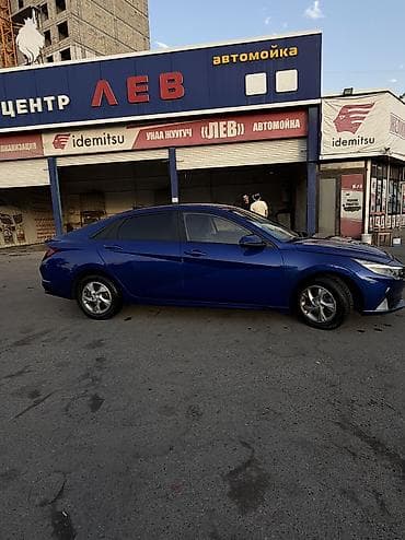 машина салон: Hyundai Avante: 2020 г., 1.6 л, Автомат, Бензин, Седан — 3