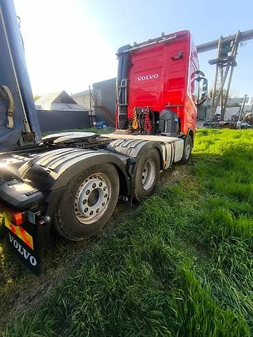 волво 540: Тягач, Volvo, Тентованный — 6