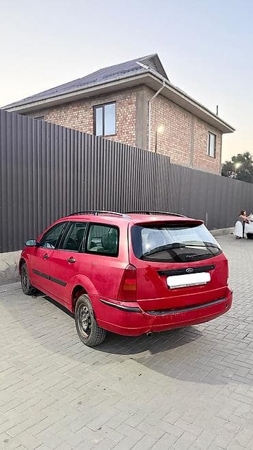 Продажа авто: Ford Focus: 2001 г., 1.6 л, Автомат, Бензин, Универсал — 5