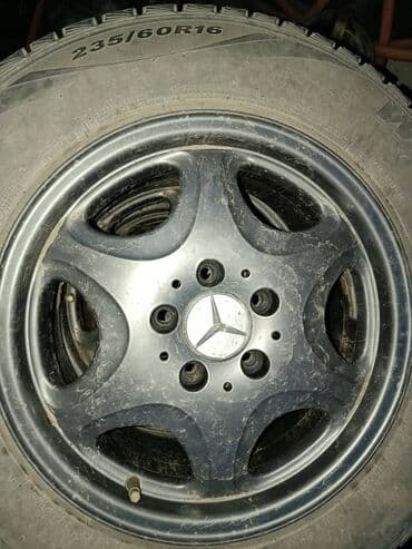 16 шины: Колеса в сборе 235 / 60 / R 16, Зимняя шипованная, Б/у, Комплект, Легковые, Литые, отверстий - 5 — 5