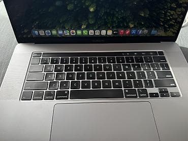 macbook 15 pro: Для учебы, Б/у, Intel Core i9, ОЗУ, RAM: 16 ГБ — 10