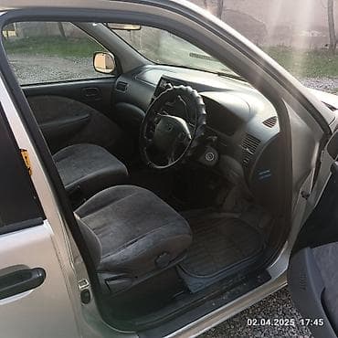 Продажа авто: Toyota Raum: 2000 г., 1.5 л, Автомат, Бензин, Хэтчбэк — 6