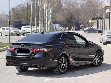 плафон камри 35: Toyota Camry: 2022 г., 2.5 л, Автомат, Бензин, Седан — 4