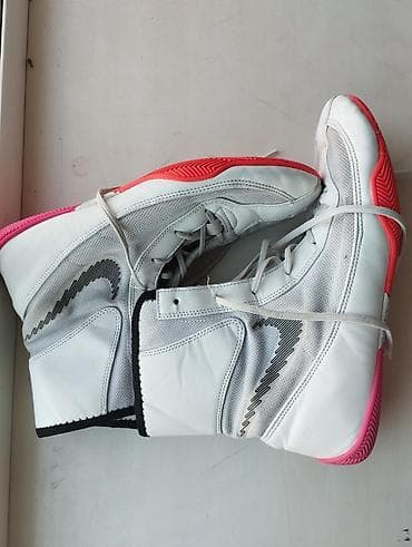 бутсы nike mercurial: Высокие боксерские ботинки Nike (модель с удлинённым голенищем). - — 2