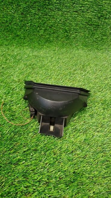 e38: Третий стоп сигнал под задним ветровым стеклом BMW E38 В отличном — 5