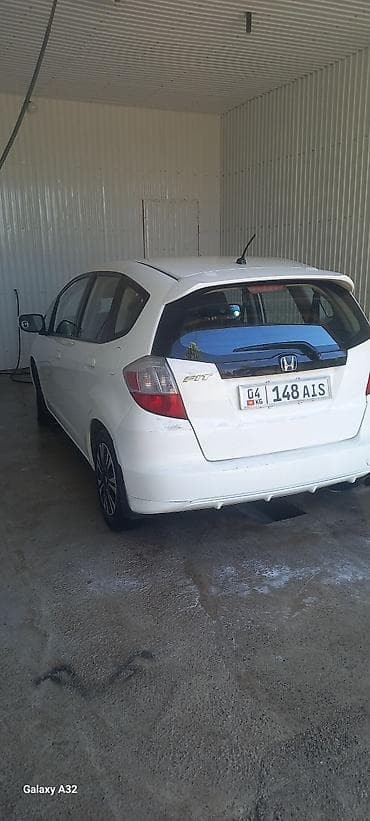тюнинг аккорд 7: Honda Fit: 2014 г., 1.5 л, Механика, Бензин, Хэтчбэк — 7