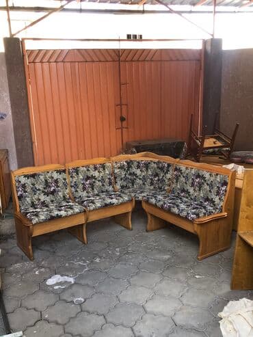 мебель из ясеня: Кухонный уголок карагач . Очень красиво сделано . Размер 190 на 160 — 1