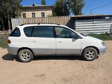 Toyota Picnic: 1999 г., 2 л, Механика, Дизель, Минивэн