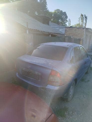ВАЗ (ЛАДА): ВАЗ (ЛАДА) Kalina: 2007 г., 1.6 л, Кол менен иштөөчү — 4