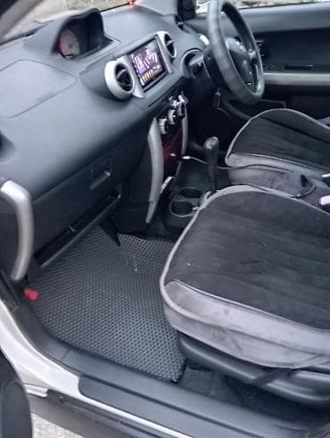 чип машина: Toyota Ist: 2004 г., 1.3 л, Автомат, Бензин, Хэтчбэк — 3