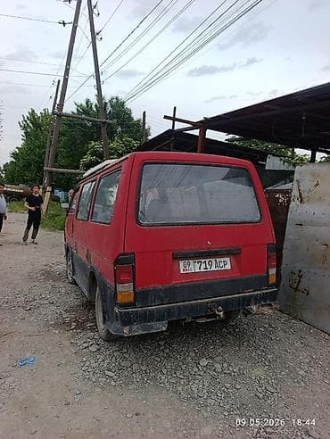 Транспорт: Ford Econovan: 1986 г., 1.4 л, Кол менен иштөөчү, Бензин, Вэн/Минивэн — 2