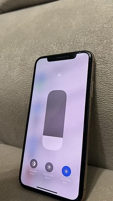 Техника и электроника: IPhone Xs, 256 ГБ, Золотой — 3