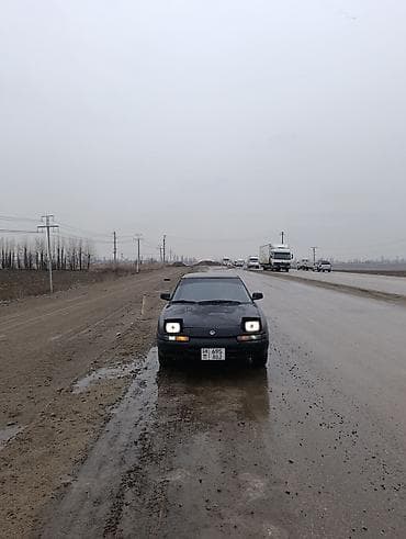 4a fe: Mazda 323: 1991 г., 1.8 л, Механика, Бензин, Хэтчбэк — 4