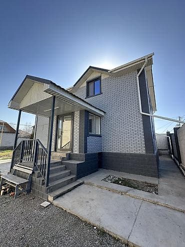 230: 🔥Продается Мансардный дом🔥 🏡Район: Ак Ордо 1 ✅Участок:5 соток — 6