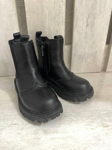 Детские ботинки челси черного цвета. - Материал верха: гладкая