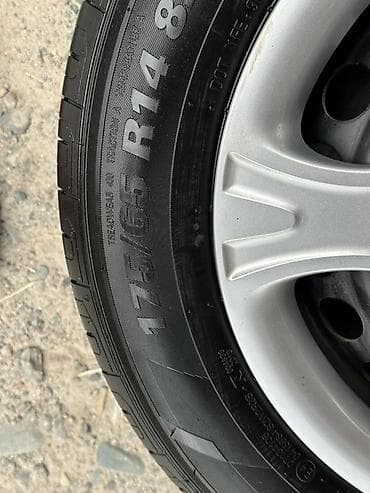 шины 165: Кия монинг R14 2 колеса остаток 99% 2 колеса 90% Желательно обмен на — 8