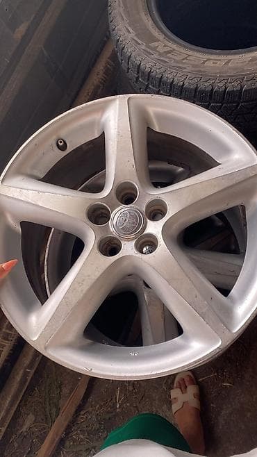 диски для лексус: Литые Диски R 16 Toyota, Комплект, отверстий - 5, Б/у — 1