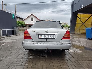 бир: Mercedes-Benz C-Class: 1994 г., 1.8 л, Кол менен иштөөчү, Бензин, Седан — 4