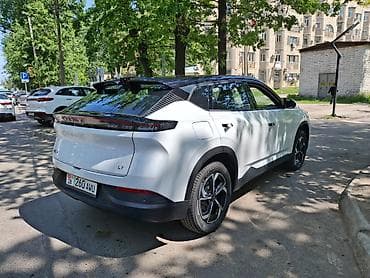 mini ev: Dongfeng : 2025 г., 1.5 л, Автомат, Электромобиль, Кроссовер — 9