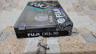 музыкальный: Аудиокассета FUJI DR-Ix 90, новая. - Тип ленты: IEC I / Type I — 7