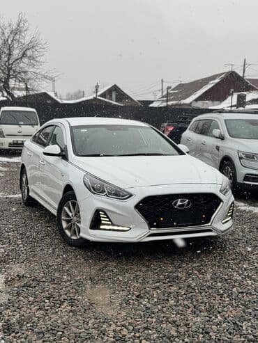 Hyundai Sonata: 2021 г., 2 л, Автомат, Газ, Седан