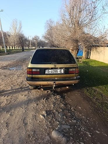 matiz 2007: Volkswagen Passat: 1989 г., 1.8 л, Механика, Бензин, Универсал — 1