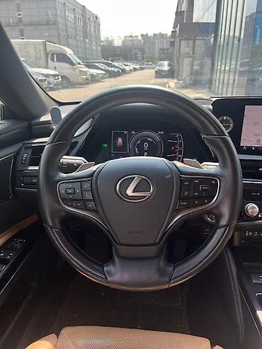 Lexus ES: 2022 г., Вариатор, Гибрид, Седан — 4