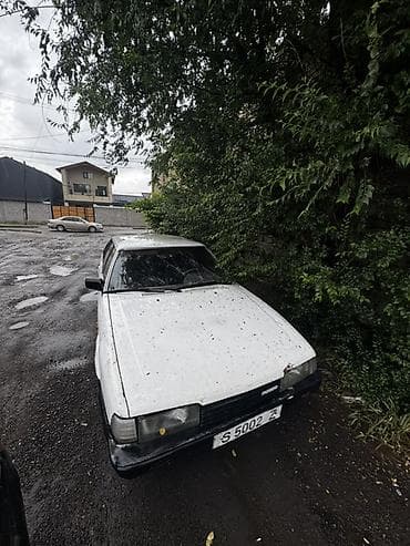 mazda 3: Mazda 626: 1989 г., Механика, Седан — 1