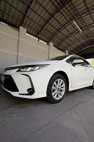 corolla e120: Toyota Corolla: 2023 г., 1.2 л, Автомат, Бензин, Седан — 3
