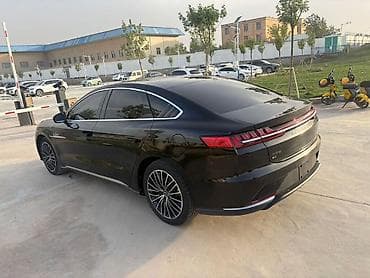 BYD: BYD Han EV: 2022 г., Автомат, Электромобиль, Седан — 5