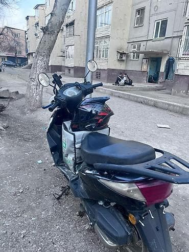 200 кубовый мотоцикл: Тип скутера 125 куб. см, Бензин, Б/у — 3