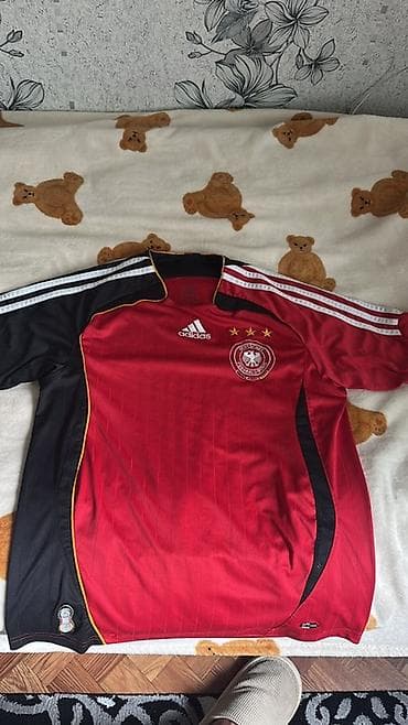 Игровая футболка adidas – выездная форма сборной Германии, редкая