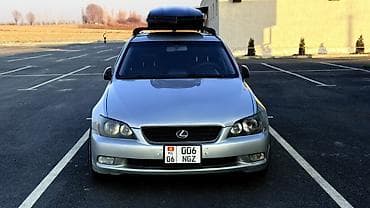 Lexus: Lexus IS: 2003 г., 2 л, Механика, Бензин, Универсал — 2