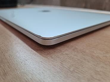 macbook 2018: Для программирования, Б/у, Intel Core i5, ОЗУ, RAM: 8 ГБ — 4