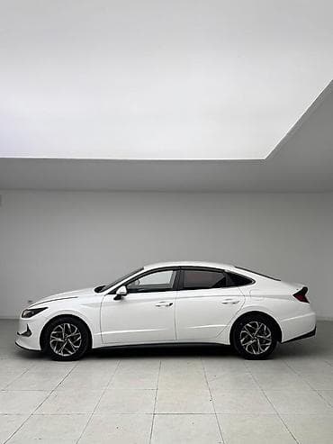 Продажа авто: Hyundai Sonata: 2020 г., 2 л, Автомат, Бензин, Седан — 5