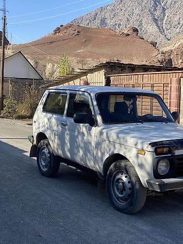 volvo fh: ВАЗ (ЛАДА) 4x4 Нива: 2007 г., 1.7 л, Ручные, Бензин, Внедорожник — 3