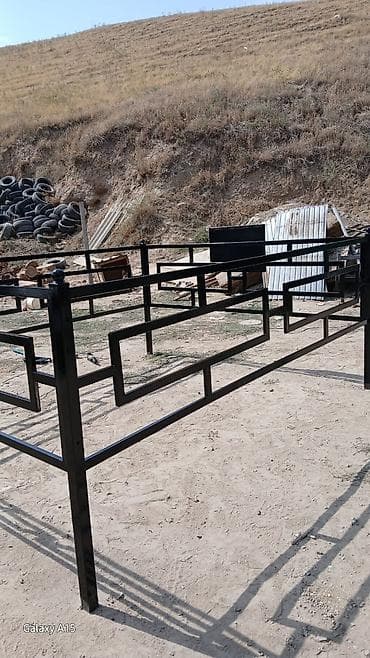 водный камень: Памятник в форме сердца из гранита. Варианты: - Модель PV1294 — — 10