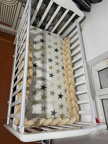 used bed: Детская односпальная кровать, Б/у, Для девочки, Для мальчика, С бортиком, С матрасом, МДФ — 4