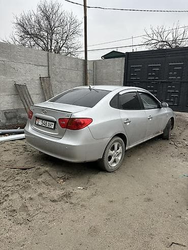 полики корейские: Hyundai Elantra: 2009 г., Автомат, Бензин, Седан — 4
