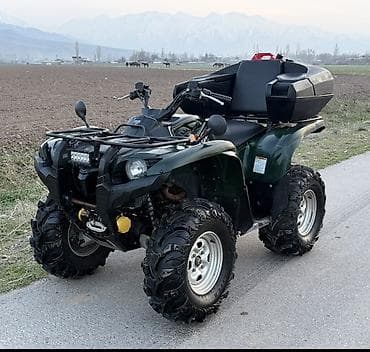 мото сузики: Квадроцикл Yamaha, Бензин, 700 куб. см, Взрослый — 1