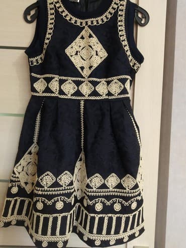 коктейльное платье синего цвета: Платье новое, вживую очень красивое — 1