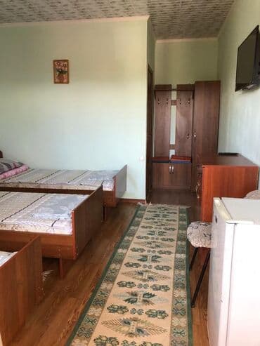 квартиры недорого: Номер, АЛТЫНАЙ Чолпон-Ата, Детская площадка, Парковка, стоянка, Охраняемая территория — 4