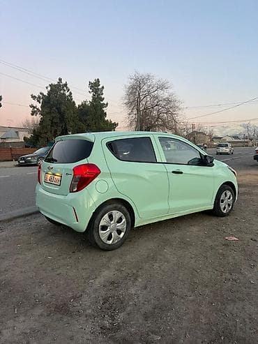 spark 7: Chevrolet Spark: 2017 г., 1 л, Автомат, Бензин, Хэтчбэк — 3