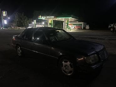топливный бак на мерс 124: Mercedes-Benz W124: 1994 г., 3.2 л, Автомат, Газ — 5