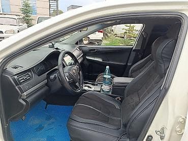 Toyota Camry: 2016 г., 2.5 л, Автомат, Бензин, Седан — 9