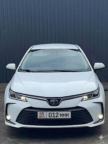 8: Toyota Corolla: 2019 г., 1.8 л, Вариатор, Гибрид, Седан — 2