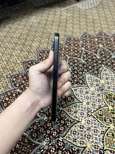 14 pro max: IPhone 16 Pro Max, Black Titanium, 92 % — 5