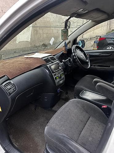 ипсум 96: Toyota Ipsum: 2004 г., Автомат, Газ, Минивэн — 4