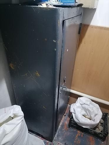 Советский мощный сейф
